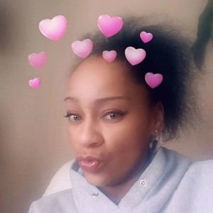 Meet your Posher, Alicia